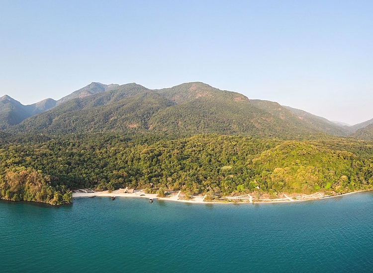 Western Circuit Mahale Mountain and Lake Tanganyika