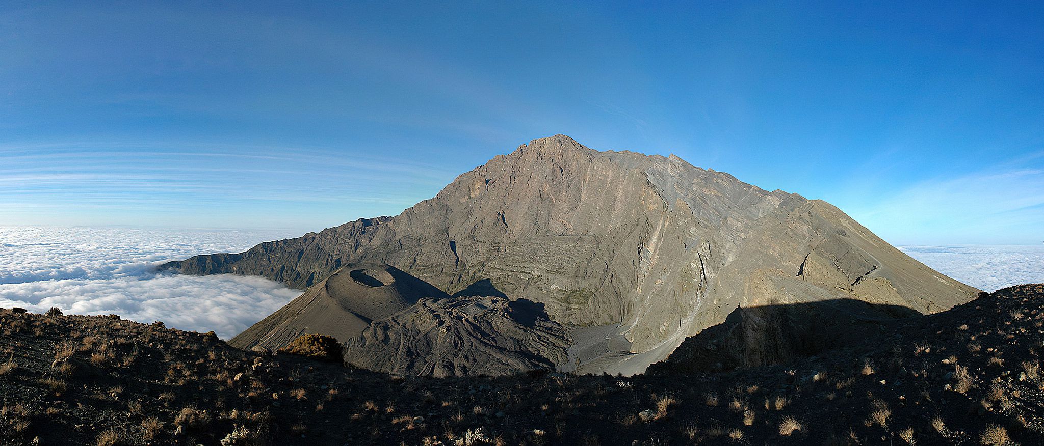 4 DAYS MOUNT MERU CLIMB